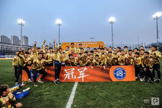 赵露思双乳疯狂耸动迎合呻吟